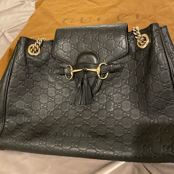 gucci emily chain shoulder bag